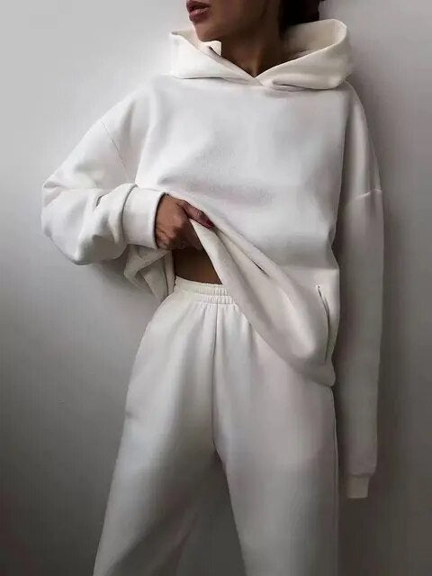 Ella | Cozy Women's Hoodie and Jogger Set for Winter Comfort
