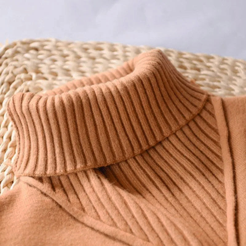 Freya | Stylish Women's V-Neck Pullover for Cozy Comfort